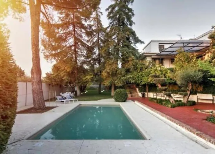 Rentitspain Grand Luxury Villa Piscina & Jacuzzi Granada