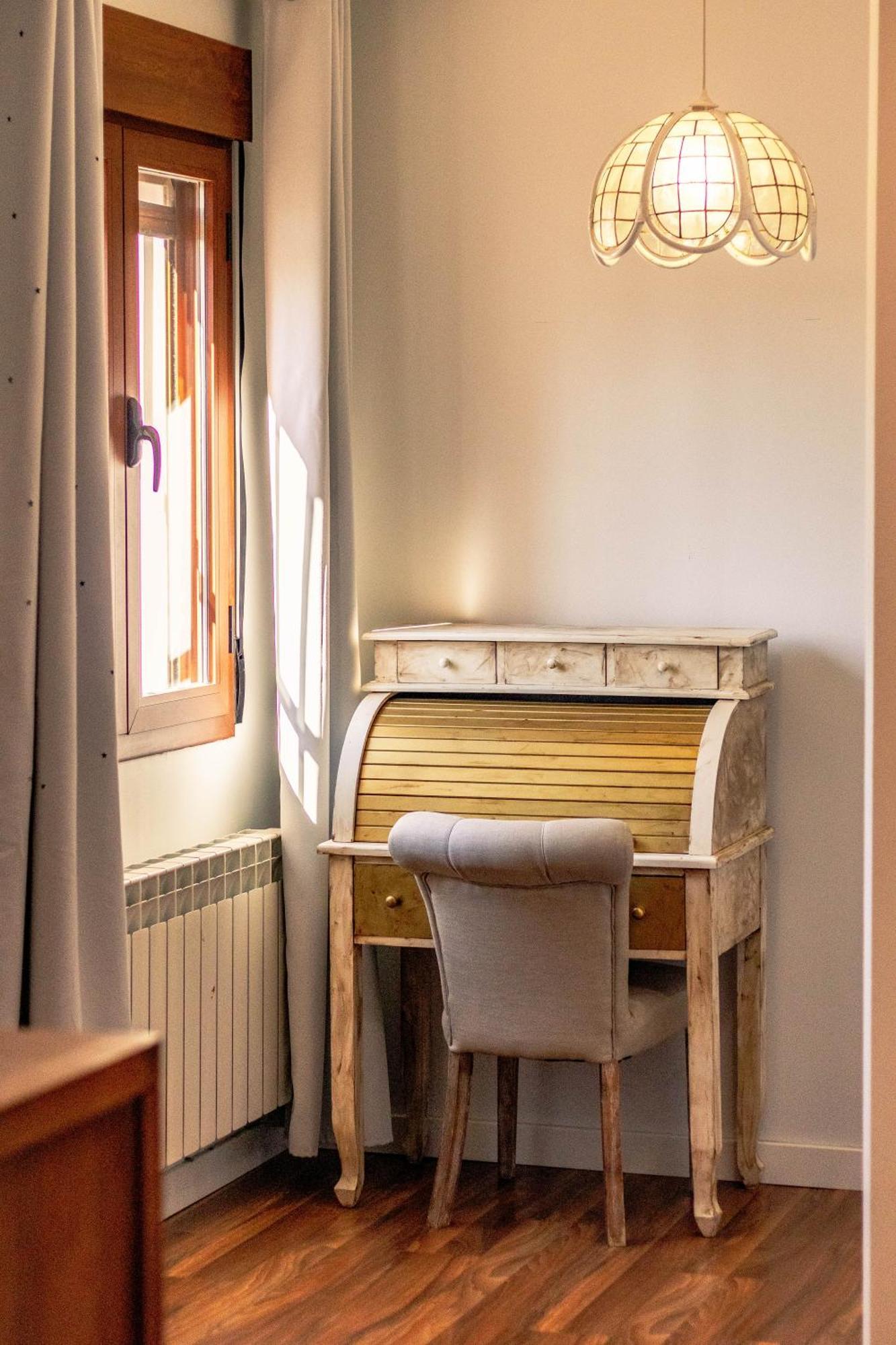 Rentitspain Grand Luxury Piscina & Jacuzzi Granada Villa *