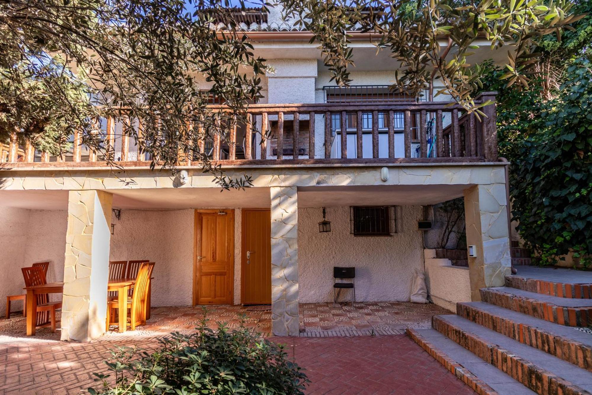Villa Rentitspain Grand Luxury Piscina & Jacuzzi Granada Albolote